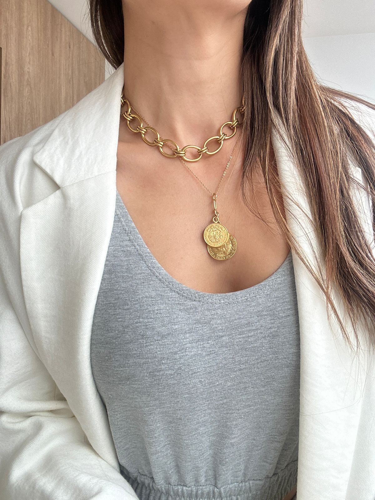 Collar Dos Monedas Sencillo