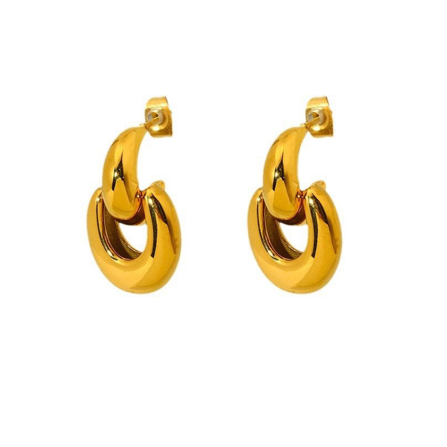 Aretes Q Dorados