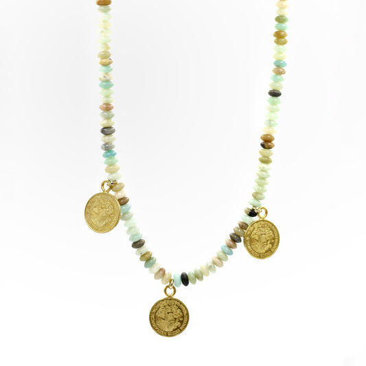 Collar de moneda con ágatas verdes